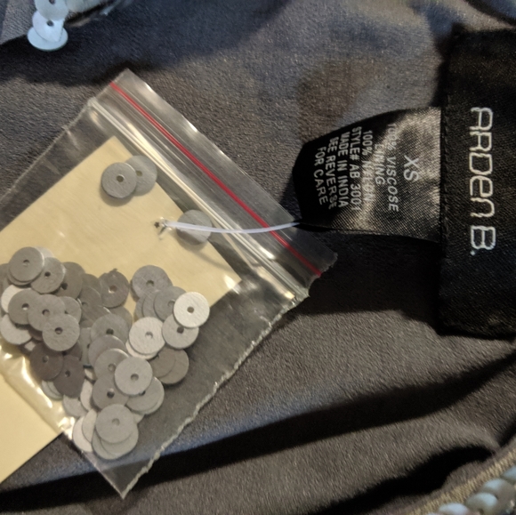 Classic! Arden b. Sequin dress - Picture 3 of 10